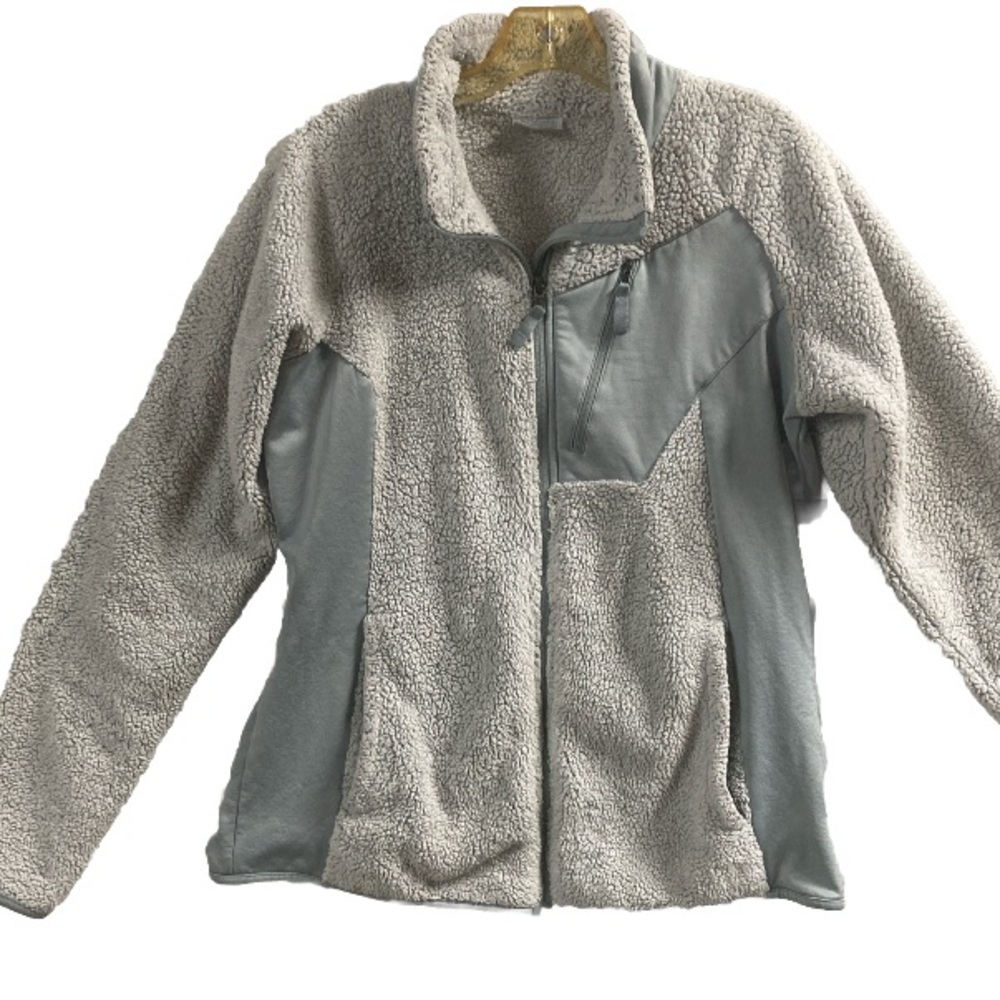 Columbia women’s two toned fleece Sherpa jacket full zip pockets